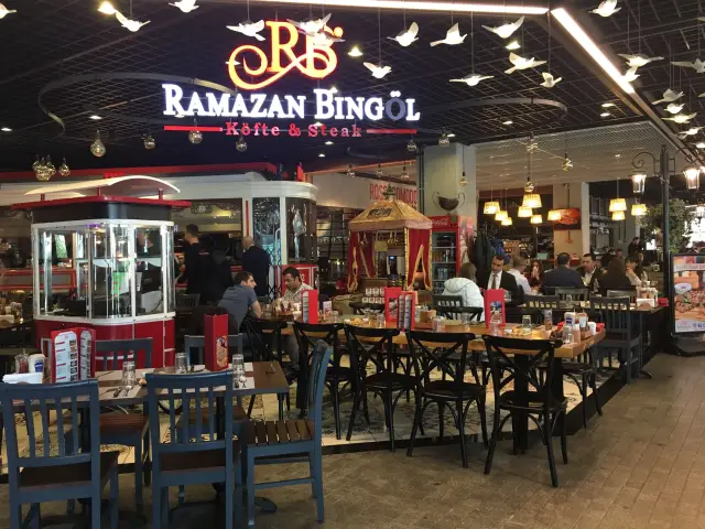 Ramazan Bingöl Köfte & Burger'nin yemek ve ambiyans fotoğrafları 12
