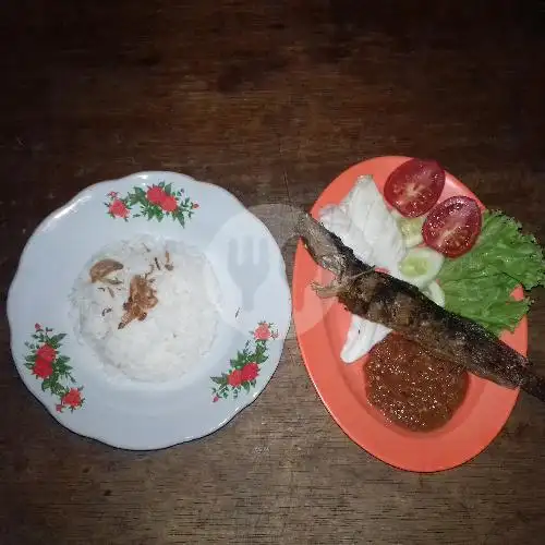 Gambar Makanan Pecel Lele Lamongan Mas Khomari, Raya Pekapuran 8