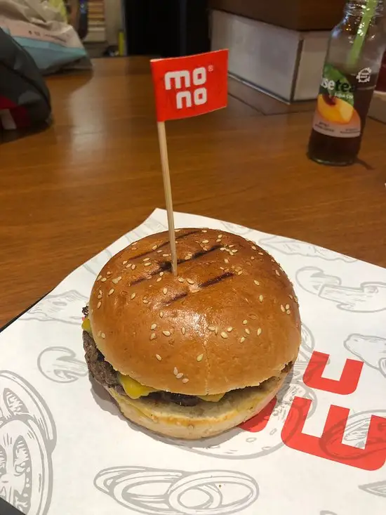 Mono Burger'nin yemek ve ambiyans fotoğrafları 8
