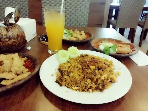 Gambar Makanan Warung Leko (iga penyet) 8