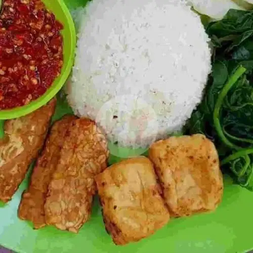 Gambar Makanan Nasi Tempong Awen, Denpasar 12