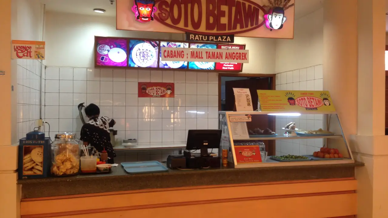 Soto Betawi Ratu Plaza