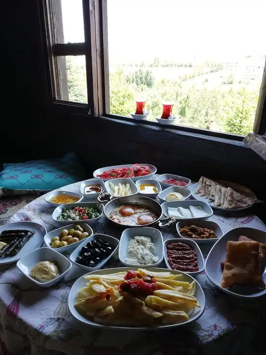 Altınköy Katırcılar Konağı'nin yemek ve ambiyans fotoğrafları 40