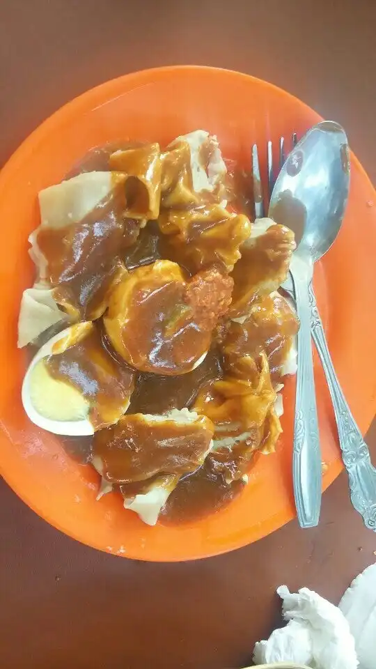 Gambar Makanan Siomay Pak Lebah, jln Dr. Muwardi Renon-Denpasar 4