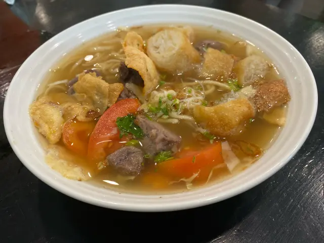 Gambar Makanan Soto Betawi Nyonya Afung 15