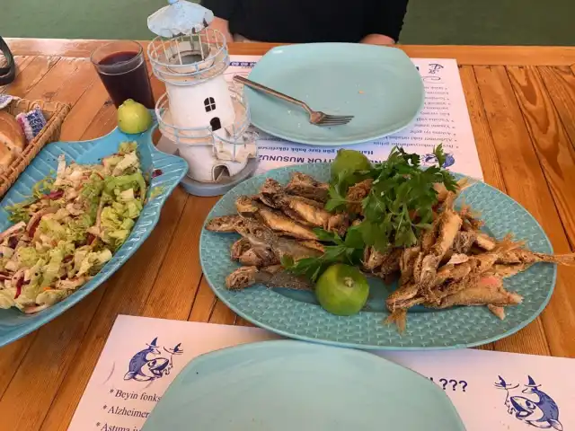 Yeniköy Balık Evi'nin yemek ve ambiyans fotoğrafları 6