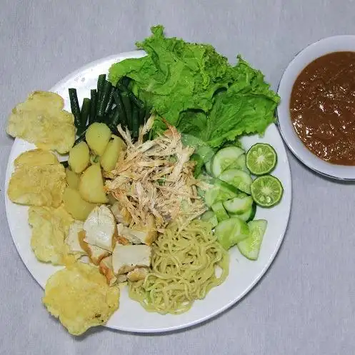 Gambar Makanan Rujak Juhi dan Pempek Kedai Delima, Tanjung Duren 3