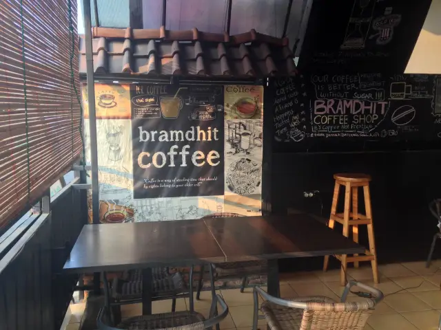 Gambar Makanan Brandhit Coffee Shop 3