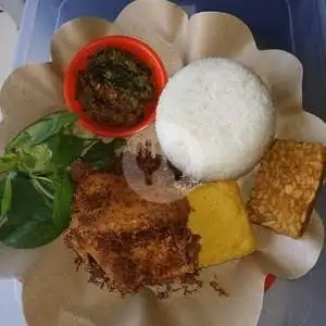 Gambar Makanan Ayam Serundeng Bu Sum 6