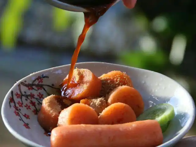 Gambar Makanan Pempek Salmon PIK 12