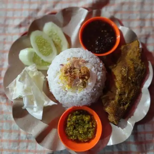 Gambar Makanan NASI BEBEK MADURA  DAN AYAM GORENG CAK RAHMAD   10