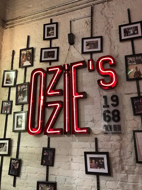 Ozzie's'nin yemek ve ambiyans fotoğrafları 72