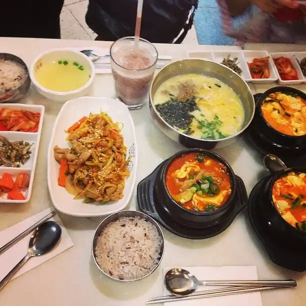 Ko Hyang Korean Country Delights (고향) Food Photo 2