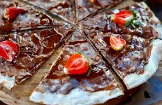 Gambar Makanan Pizza Fabbrica 6