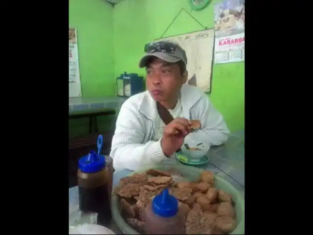 Soto Ayam & Catering Bu Sri