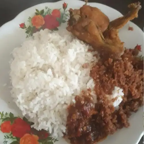 Gambar Makanan Warung Nasi Bu Leha, Jl. E 7