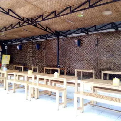 Cucurak Warung Sunda