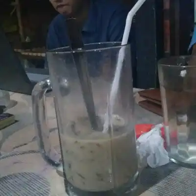 Kedai Kopi Telung Cered