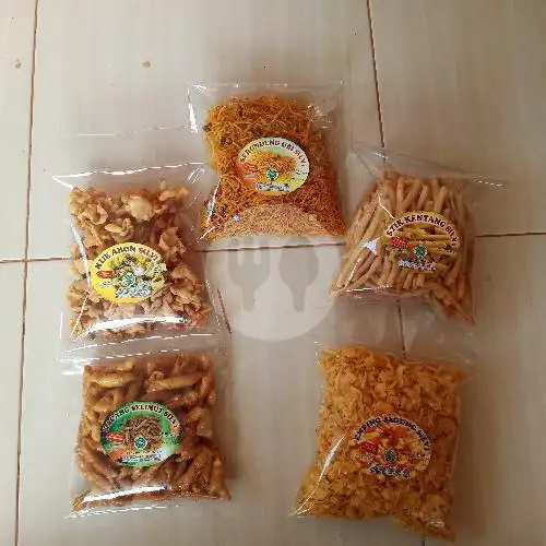 Gambar Makanan Toko Cemilan Silvi, Komplek Villa Angrek 5