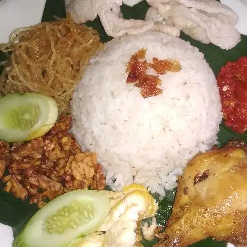 Gambar Makanan Nasi Kuning Dan Goreng Mbak Mirah, Jln Gatotkaca 433 Ngaglik 2