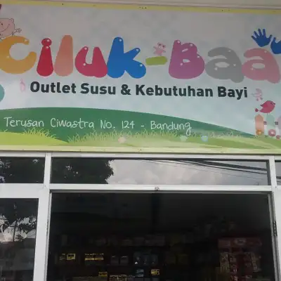 Toko susu ciluk-baa