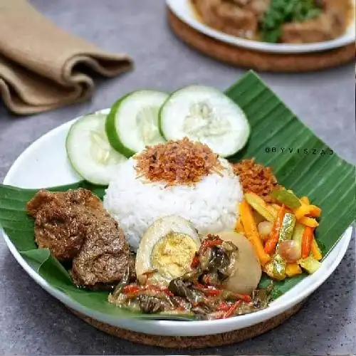 Gambar Makanan Nasi Campur Bu Gangga, Denpasar Selatan 2