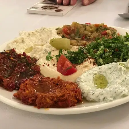 Hatay Medeniyetler Sofrası'nin yemek ve ambiyans fotoğrafları 64