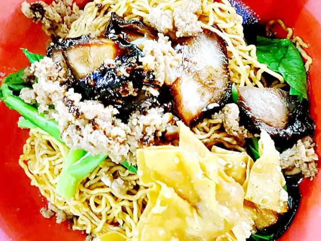 Kow Kow Noodles and Rice (Restoran Sun Fei Loong)