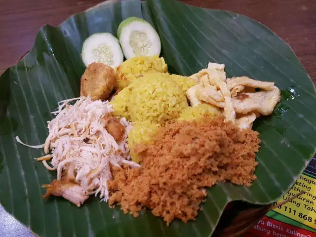 Gambar Makanan Nasi Kuning Plus Plus 9