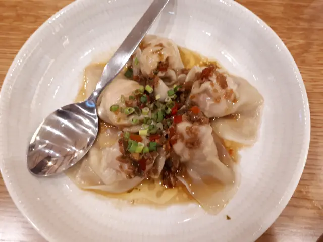 Gambar Makanan Tiga Wonton 8