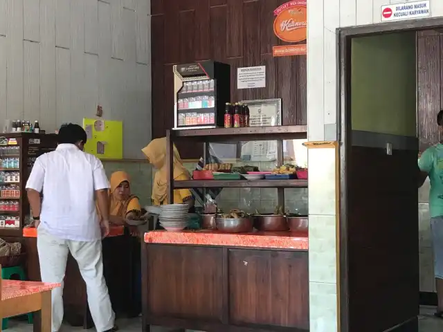 Gambar Makanan Ayam Goreng Bu Toha 14