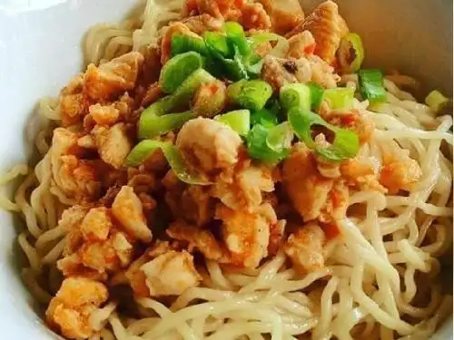 Mie Ayam Rica-Rica Merdeka, Buahbatu