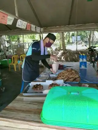 Warung Lauk Pilihan ( Akok Panas )