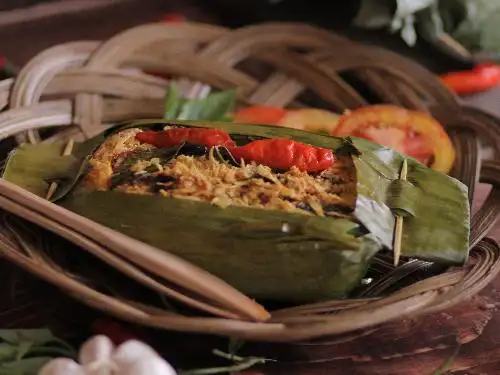 Kedai Nasi Bakar Jacob, Pisangan Baru Matraman