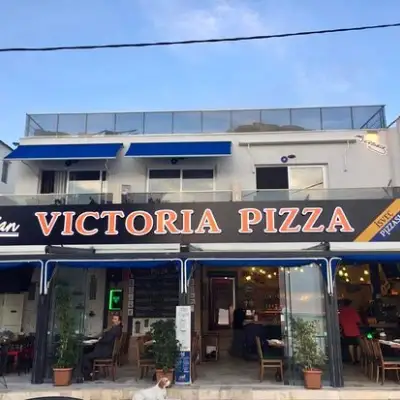Tan Victoria Pizza