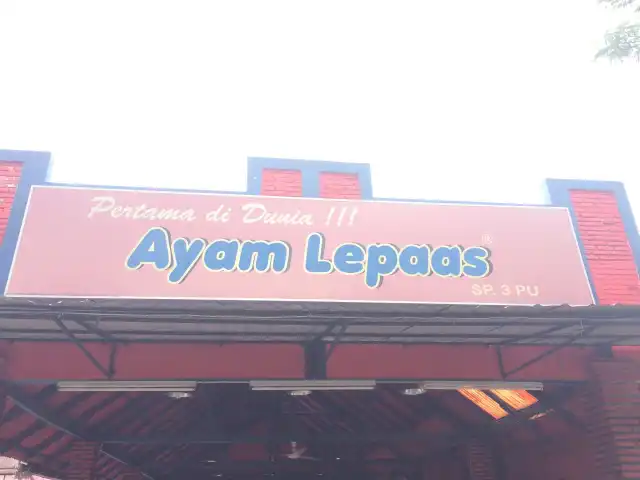 Ayam Lepaas