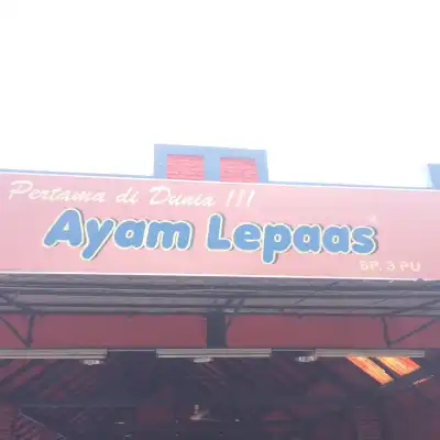 Ayam Lepaas