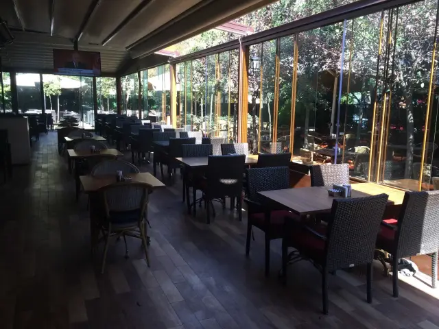 Pardi Cafe & Restaurant'nin yemek ve ambiyans fotoğrafları 2