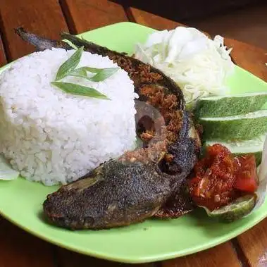 Gambar Makanan Ayam Goreng Rempah Dan Bakar Deis Kebon Arum, Kebonarum 17