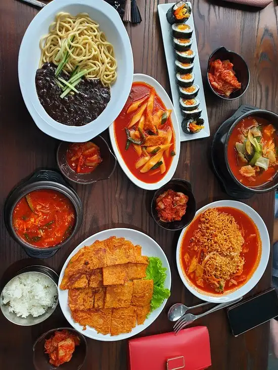 Gambar Makanan Warung Korea Pop 13