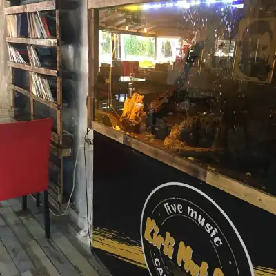 Kirli Mutfak Cafe&Bistro