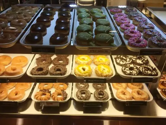 Krispy Kreme Doughnuts Food Photo 7