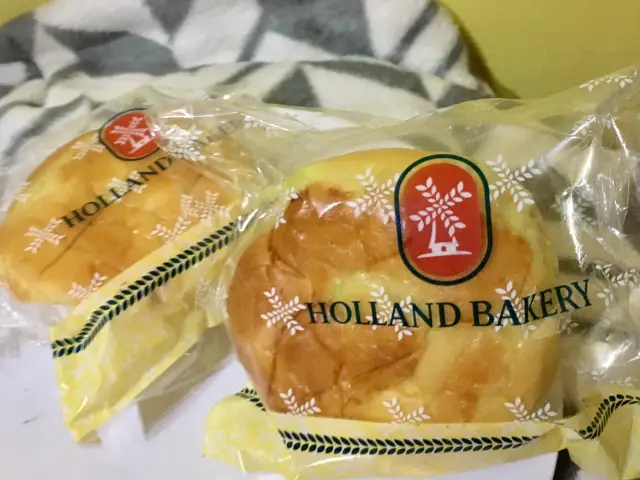 Gambar Makanan Holland Bakery 6