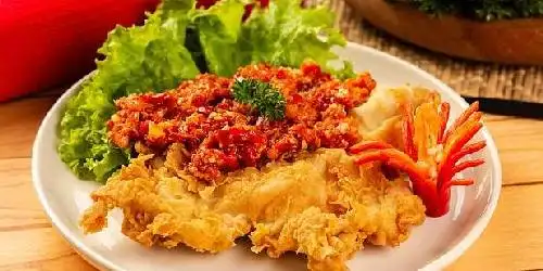 AYAM GEPREK MBAK TUTI