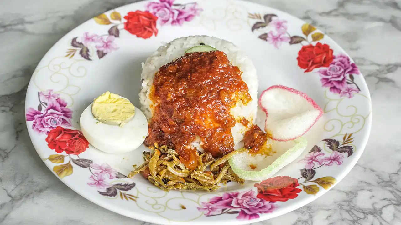 Nasi Lemak Cikgu