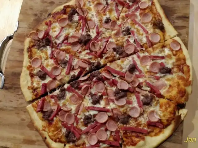 Gambar Makanan Goodies Pizza 17