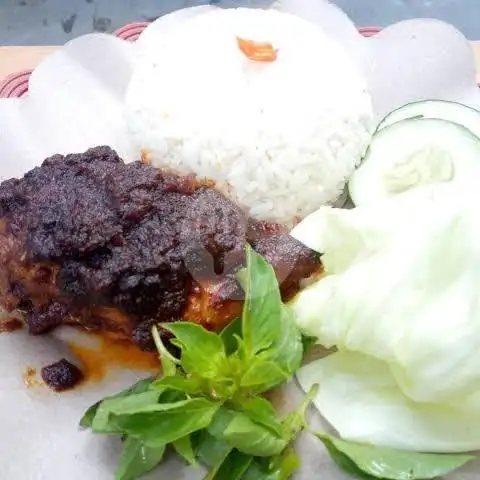 Gambar Makanan Ayam geprek dan Ayam Bumbu Hitam SS 5