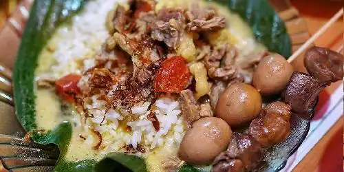 Gulai Mbah Uti, Cempaka Putih