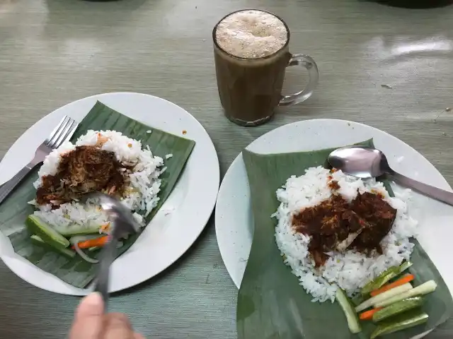 Kak Jah Nasi Dagang Food Photo 12