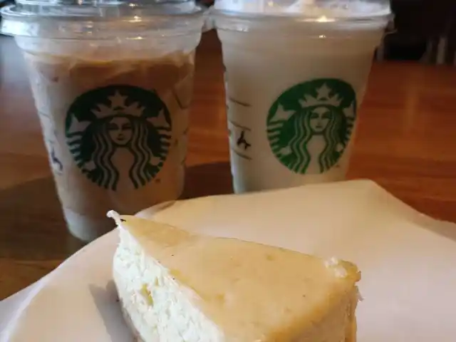 StarbucksCoffee